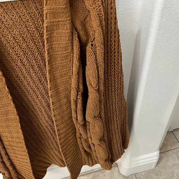 NEW Brown Oversized Cardigan - Picture 7 of 10